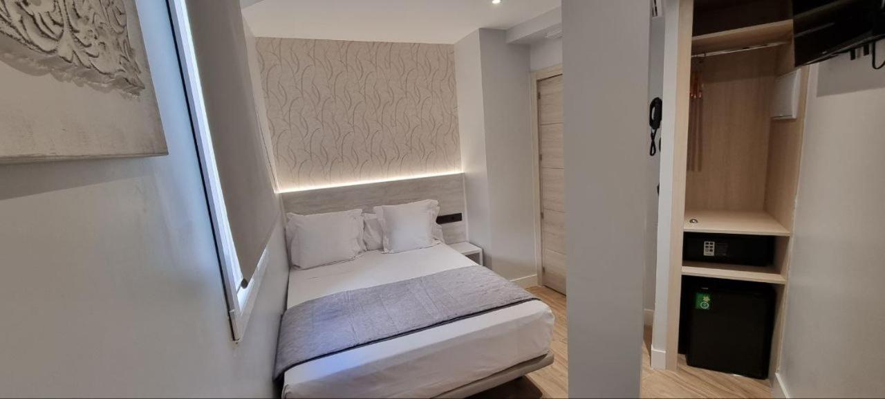 Ch La Petite Maison - Boutique - Madrid Eksteriør billede
