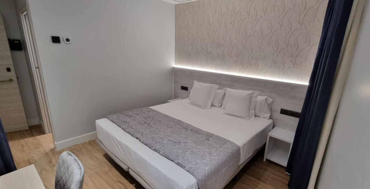 Ch La Petite Maison - Boutique - Madrid Eksteriør billede